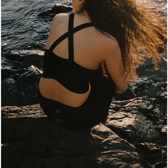 Agni cross top black indigo Luna - Picture 2 of 11